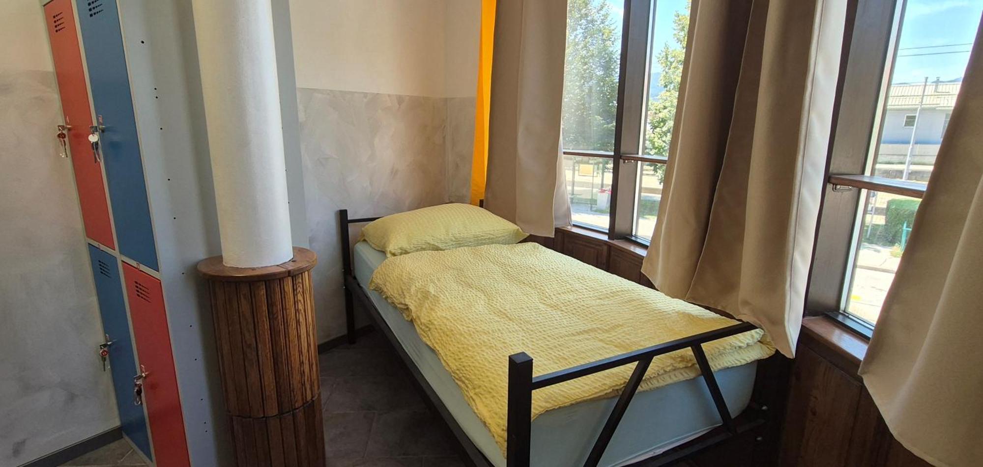 Bled Lesce Station Rooms And Beds Exterior foto