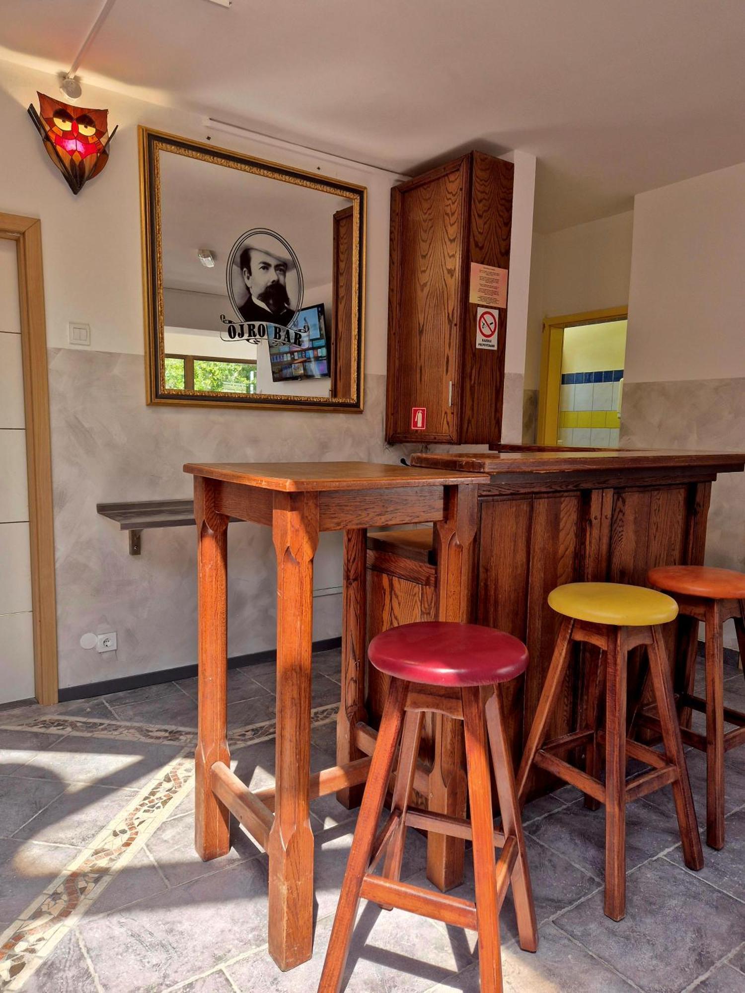 Bled Lesce Station Rooms And Beds Exterior foto